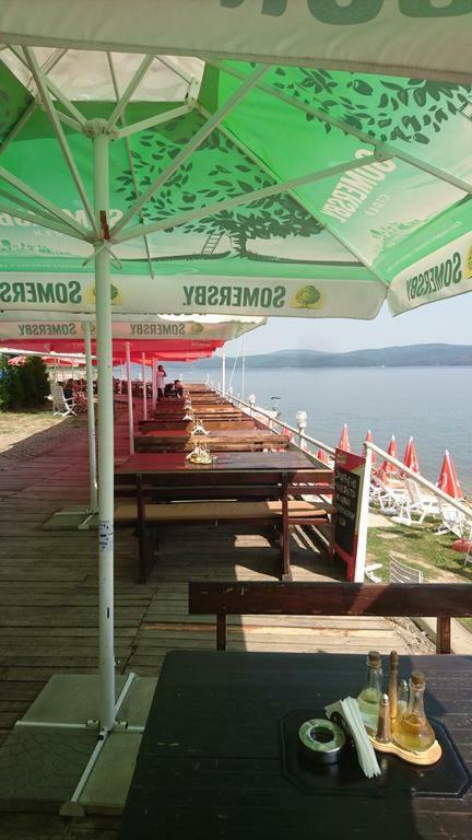 Комплекс Белите Къщи Shtarkelovo Gnezdo Extérieur photo